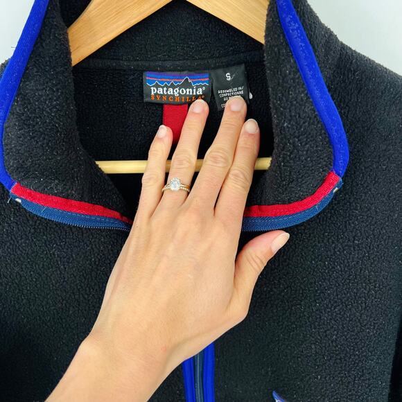 Vintage Patagonia Fall 1999 Black Half-Zip Fleece Jacket Women's Small - Picture 12 of 12